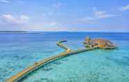 Kolam Renang 2 Emerald Faarufushi Resort & Spa - All Inclusive