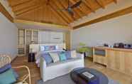 Bedroom 5 Emerald Faarufushi Resort & Spa - All Inclusive