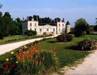 Exterior 2 La France - Gite Château