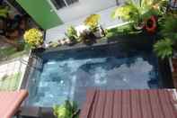 Swimming Pool Anh Family Homestay