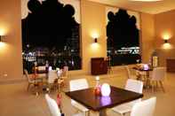 Bar, Cafe and Lounge Al Bahar Hotel & Resort