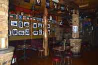 Bar, Kafe, dan Lounge The Crown Pub & Guesthouse
