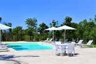 Swimming Pool Borgo Fiorito Relais