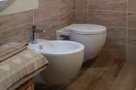 Toilet Kamar B&B San Michele