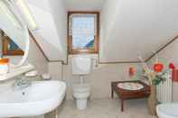 Toilet Kamar Casa Gilda