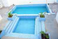 Swimming Pool Wild Wadi Cottages Resort