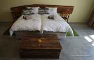 Bedroom 3 Stellar Overberg Travellers Lodge