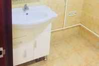 In-room Bathroom Beijing Xiuying Homestay