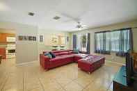 Lobby 3 BR Pool Home in Tampa by Tom Well IG - 11115