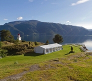 Nearby View and Attractions 5 Sognefjord Hotel