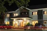 Luar Bangunan Farmhouse Hotel & Cafe