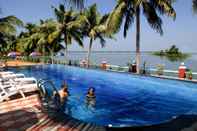 Swimming Pool Kalathil Lake Resort