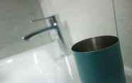 Toilet Kamar 5 Glenlaird