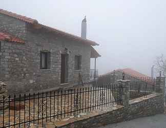 Exterior 2 Oreini Nafpaktia Houses