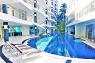 Swimming Pool Sunset Plaza 5 Karon Beach by PHR