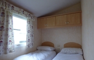 Bedroom 4 Caravan Hire at Sunnydale Holiday Park