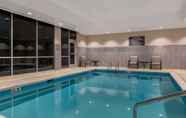 Swimming Pool 5 La Quinta Inn & Suites by Wyndham Greensboro Arpt High Point