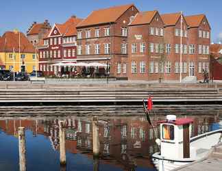 Exterior 2 Tornøes Hotel