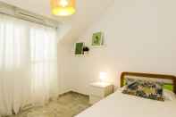 Bedroom Real del Tivoli Two Rooms and Parking free