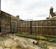 Exterior 4 Fortified Home - Near Rochester Castle