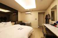 Phòng ngủ M7 hotel