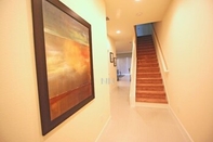 ล็อบบี้ Fv57846 - Serenity - 3 Bed 3 Baths Townhome