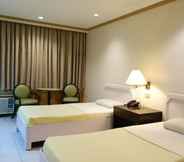 Bedroom 4 Etsu Hotel
