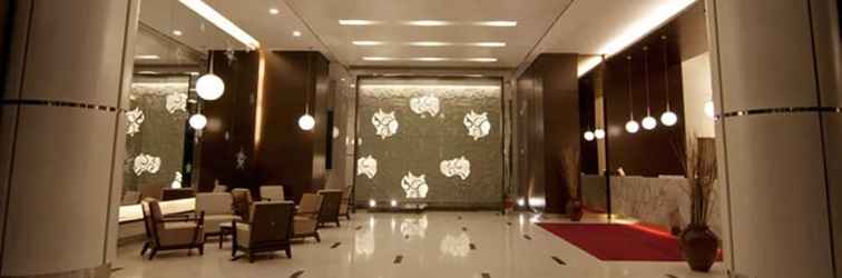 Lobby Platinum Suites AT Swiss Garden