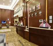 Lobi 6 Zaha Al Munawara Hotel