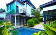 Kolam Renang 4 Moon River Villa No 4