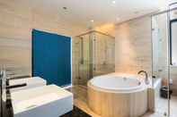 Toilet Kamar Moon River Sunshine Villa