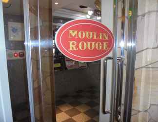 Lobi 2 HOTEL MOULIN ROUGE - Adults Only