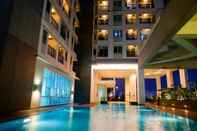 Swimming Pool Apartment @ Thamrin Executive Residence near Grand Indonesia