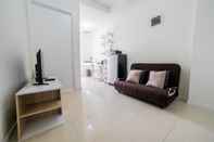 Common Space Minimalist Apartment with Sofa Bed at Parahyangan Residence