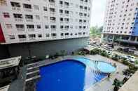 Swimming Pool New Furnished with Sofa Bed Green Pramuka Apartment