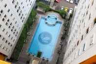 Swimming Pool Best Location Green Pramuka Apartment