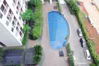 Swimming Pool Simply Scientia Residence Apartement near Summarecon Mall Gading Serpong