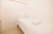 Kamar Tidur 5 Minimalist Bassura Apartment Direct Access to Bassura City Mall