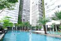 Swimming Pool Spacious Apartment at One Park Residence Gandaria