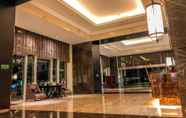 Lobby 2 Casa Grande Apartment with Sofabed Connected to Kota Kasablanka