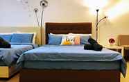 Kamar Tidur 2 ETM Midhills Holiday Studio