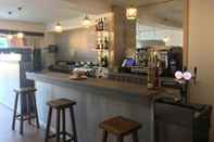 Quầy bar, cafe và phòng lounge Albergo Ristorante Belcantone