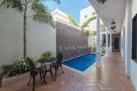 Kolam Renang Luxe Villa Milatt Boutique Pool by Nomadguru