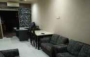 Lobi 7 Orchid Dahlia Homestay