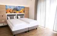 Kamar Tidur 4 Apartment - Boardinghouse on Teuto