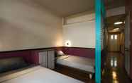 Bilik Tidur 2 Siam Colors Hostel