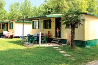 Bên ngoài Sereno Camping Holiday