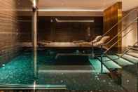 สระว่ายน้ำ The Langley, a Luxury Collection Hotel, Buckinghamshire