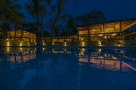 Swimming Pool Selvaje lodge Iguazu