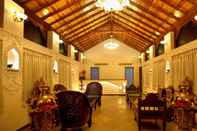 Lobby Nirali Resorts